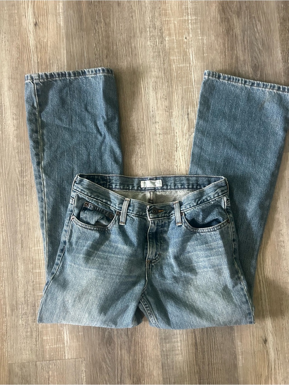 American Eagle Outfitters Light Blue Denim Jeans